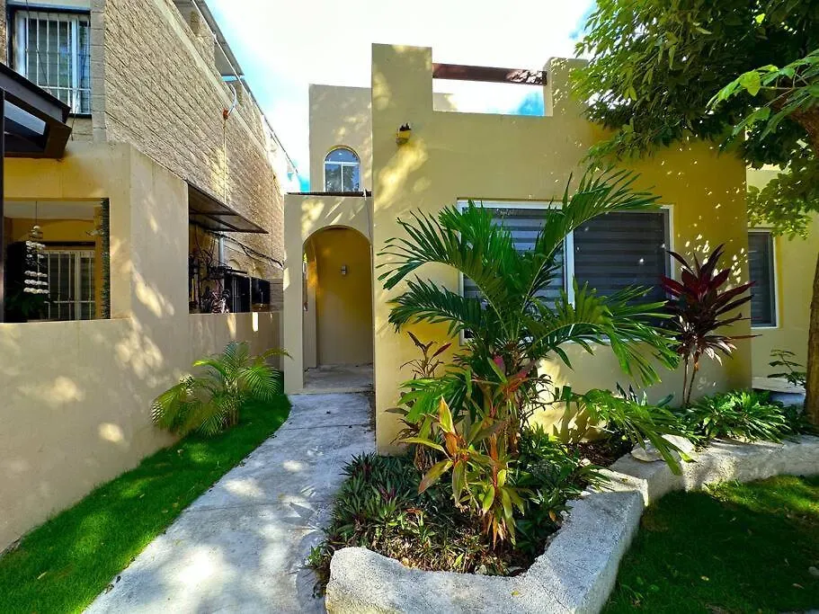 Lt 39 - Private Pool, Spacious Garden, Near Xcalacocobeach Playa del Carmen 0*,  Mexiko